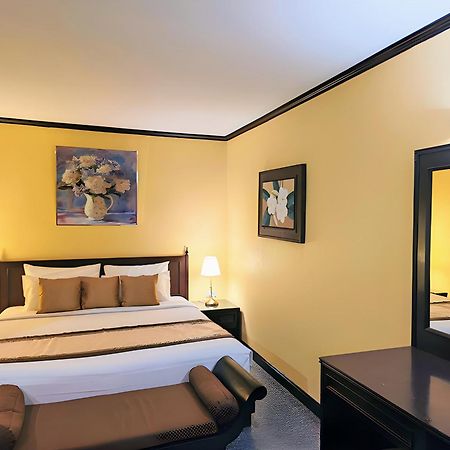 Royal Peninsula Hotel Chiangmai Csiangmaj Kültér fotó