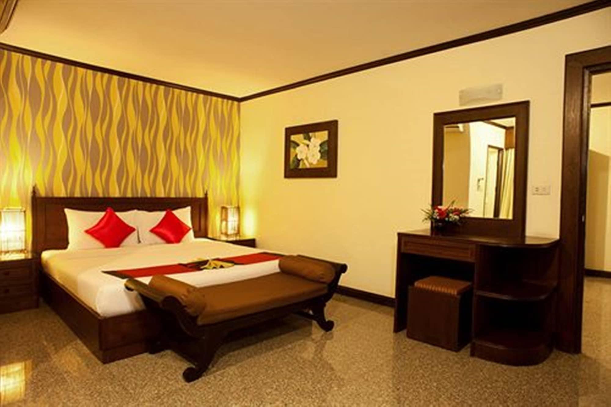 Royal Peninsula Hotel Chiangmai Csiangmaj Kültér fotó