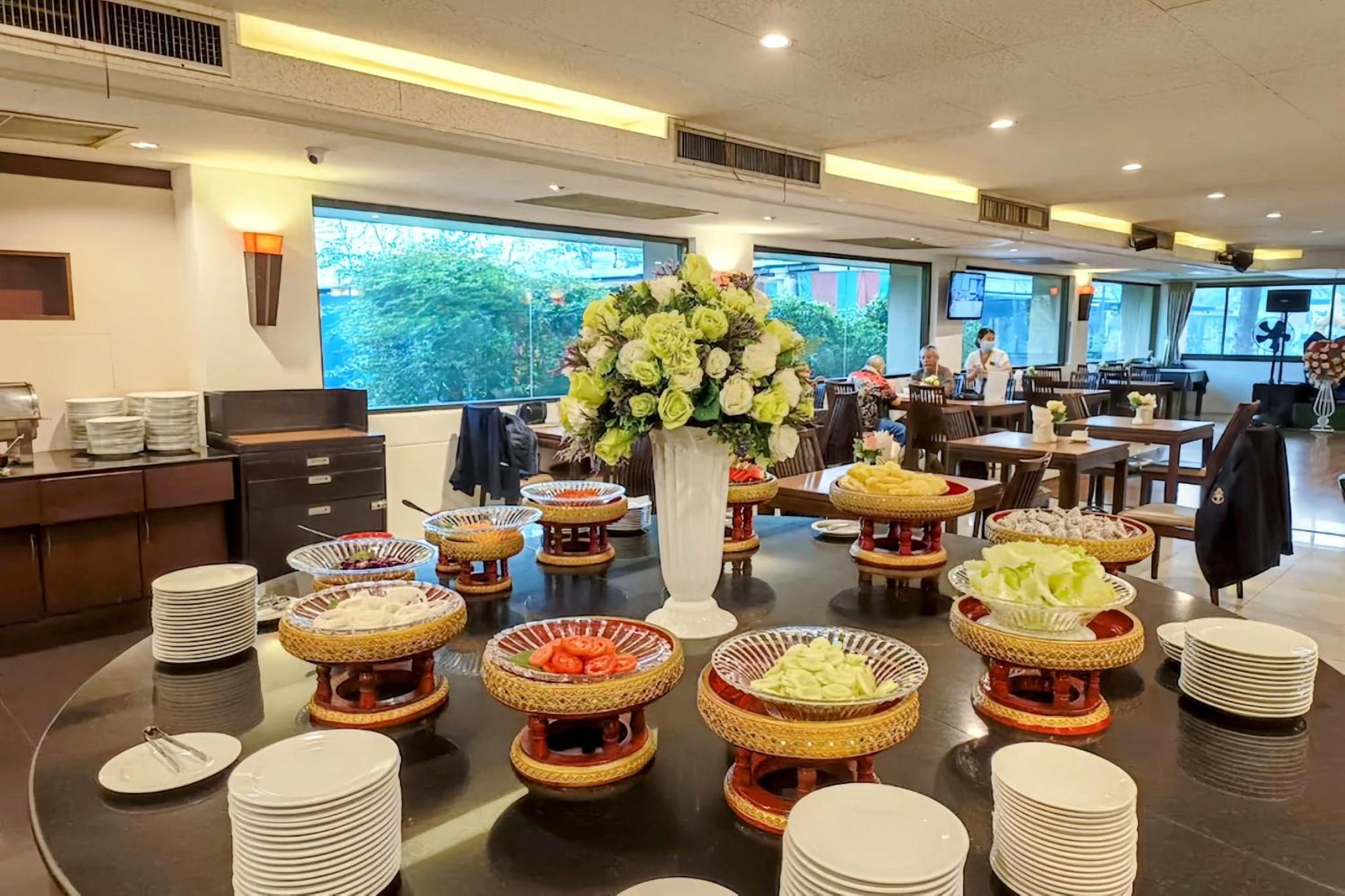 Royal Peninsula Hotel Chiangmai Csiangmaj Kültér fotó