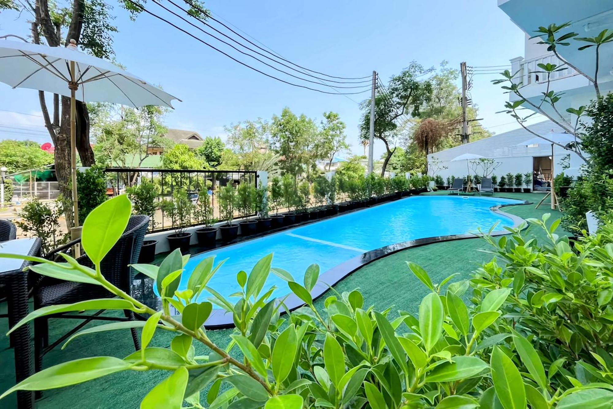 Royal Peninsula Hotel Chiangmai Csiangmaj Kültér fotó