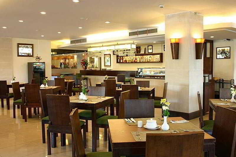 Royal Peninsula Hotel Chiangmai Csiangmaj Kültér fotó