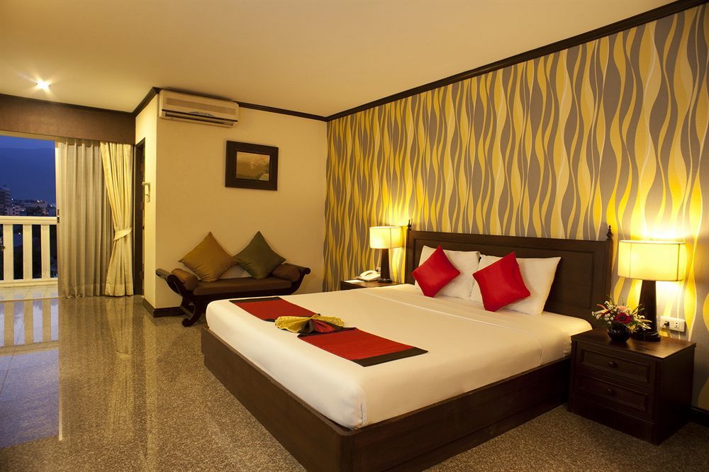 Royal Peninsula Hotel Chiangmai Csiangmaj Kültér fotó