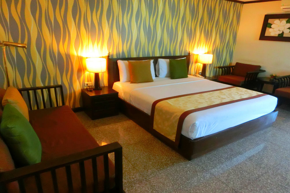 Royal Peninsula Hotel Chiangmai Csiangmaj Kültér fotó