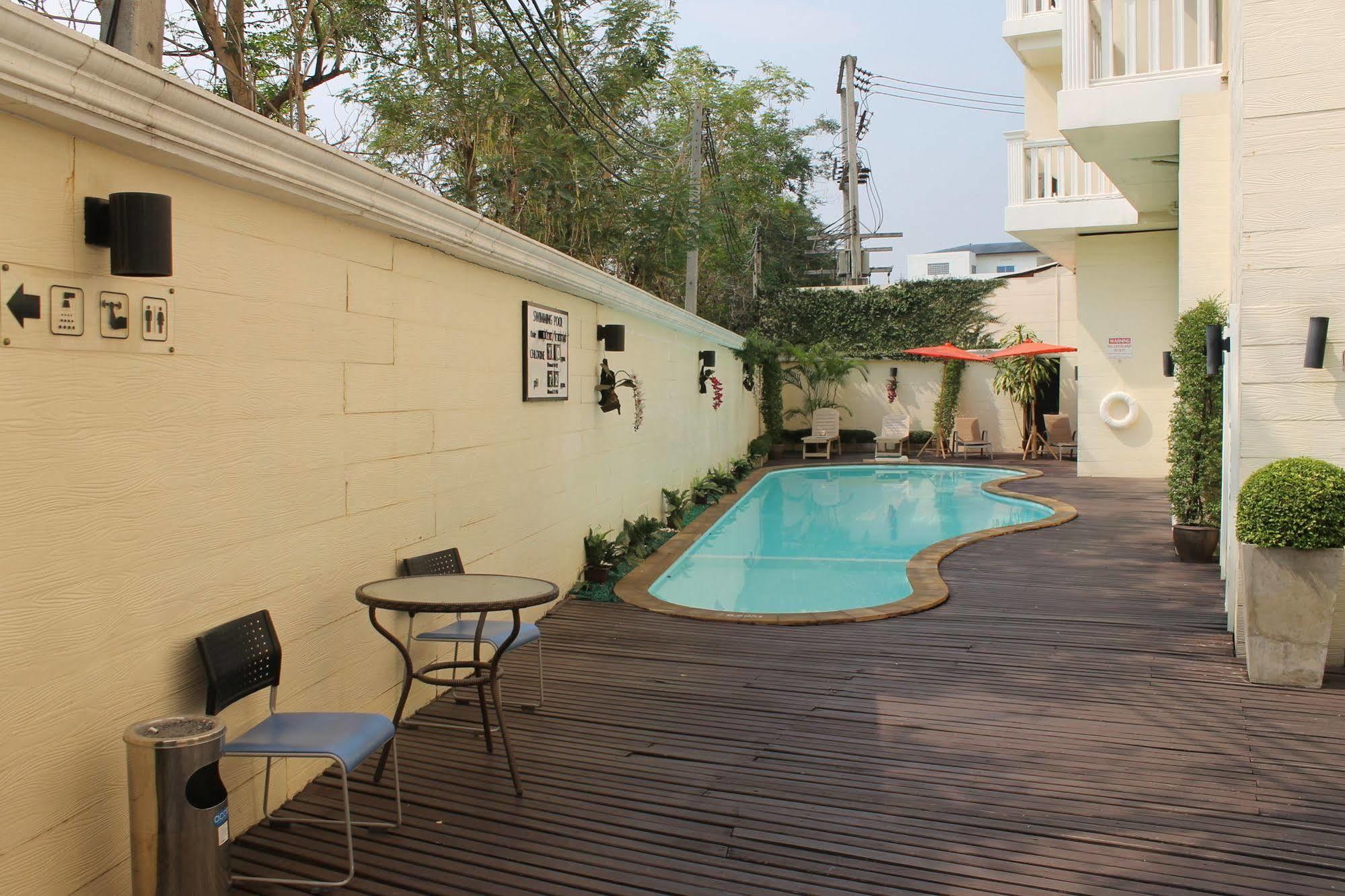 Royal Peninsula Hotel Chiangmai Csiangmaj Kültér fotó
